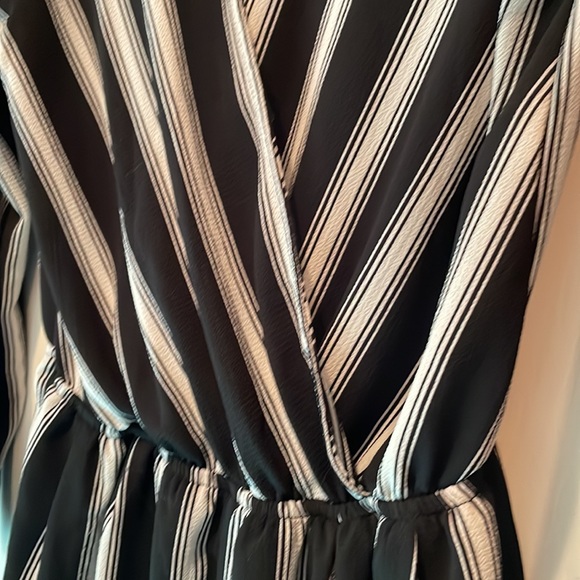 Mimi Chica jumpsuit, size med - Picture 7 of 9